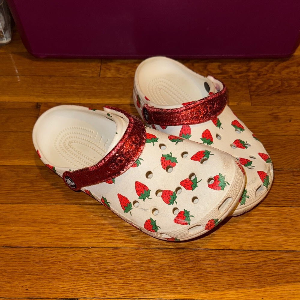 CROCS Kids Red Strawberry Slippers